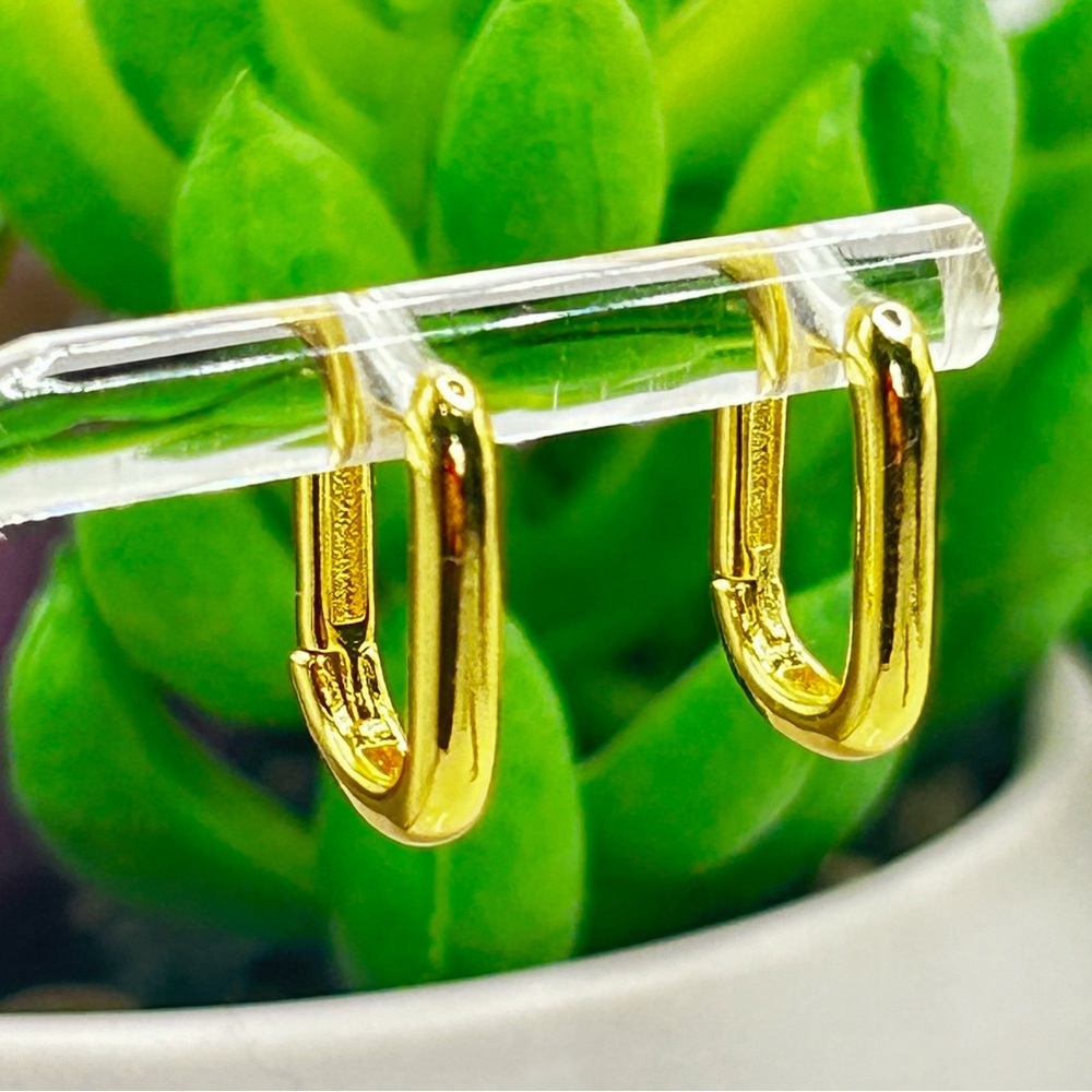 NWOT Sterling silver 18 K gold, plated squared Huggies earrings